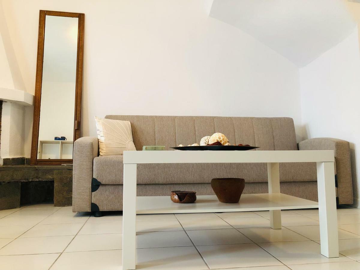 Seafront Maisonette In Fourka Bagian luar foto